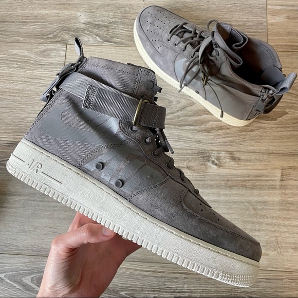 nike sf air force 1 mid gunsmoke